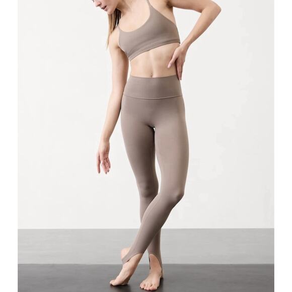 Athleta Transcend High-Rise Compression Stirrup Leggings Small Tan/Pyrite NWT - Picture 1 of 7
